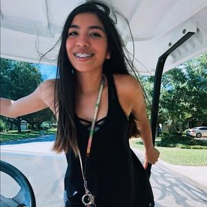 Meet your Posher, Sandra